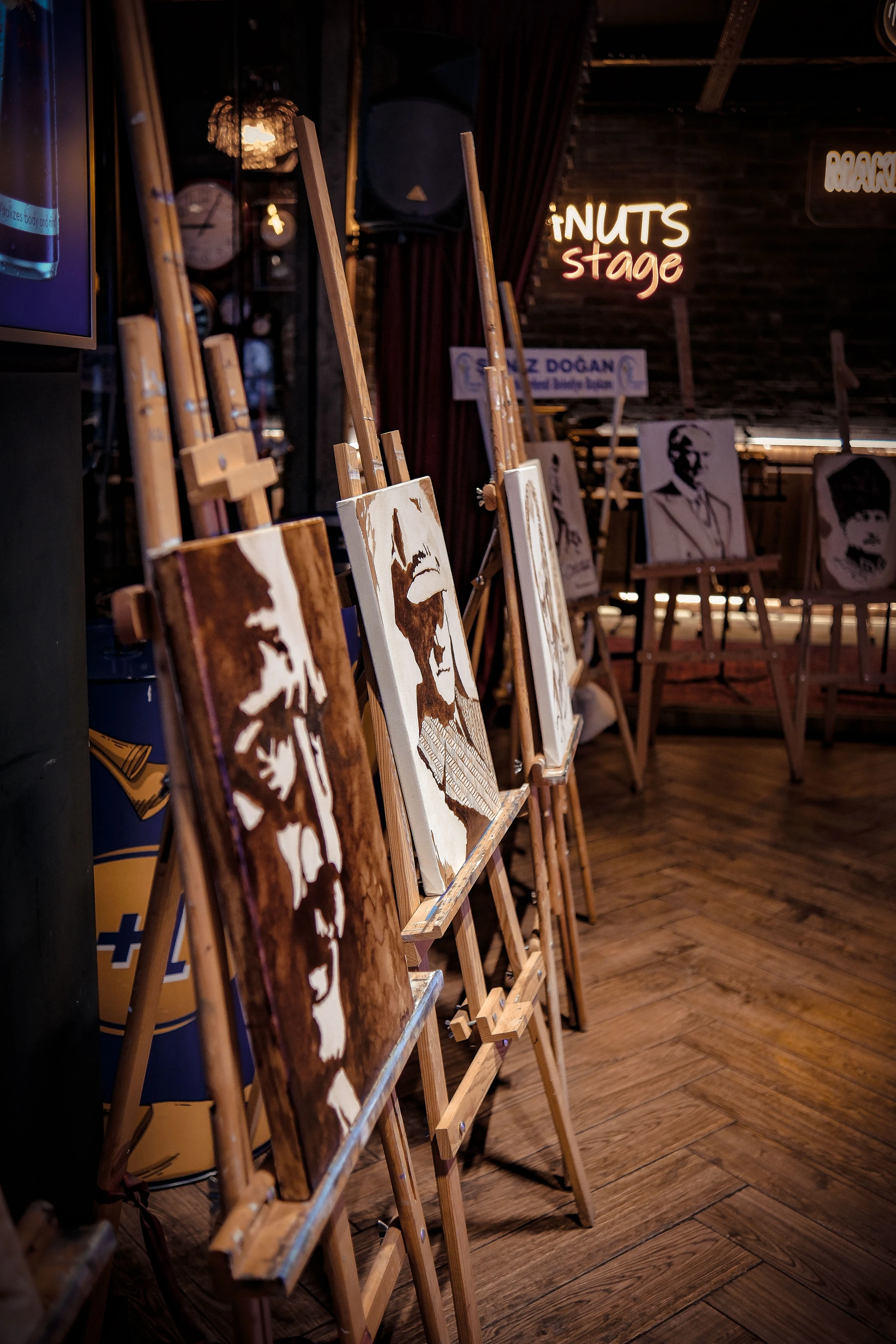 Peanuts galeri fotografi 6